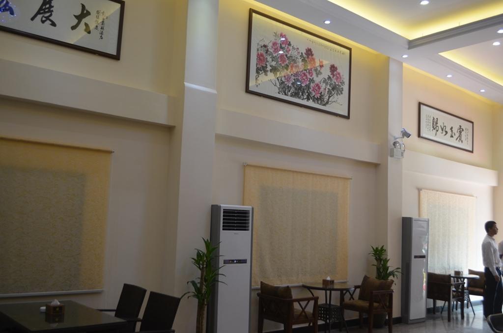 Good Luck Hotel Yangon Extérieur photo